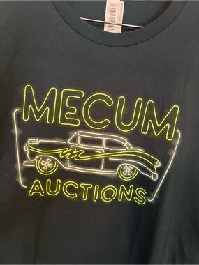 Mecum Auctions Men’s T‑Shirt with Neon Yellow and White Car Graphic